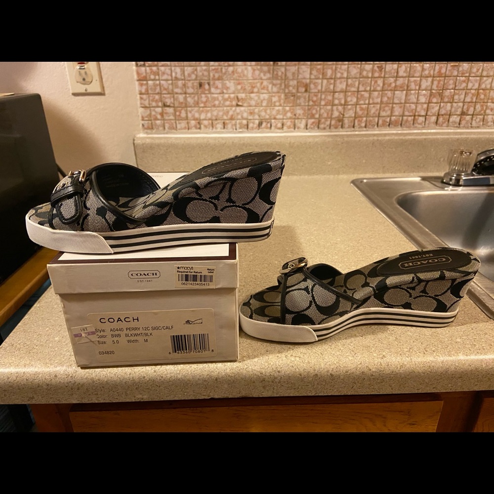 Coach Wedges